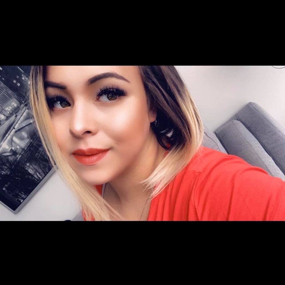 Meet your Posher, Brianna